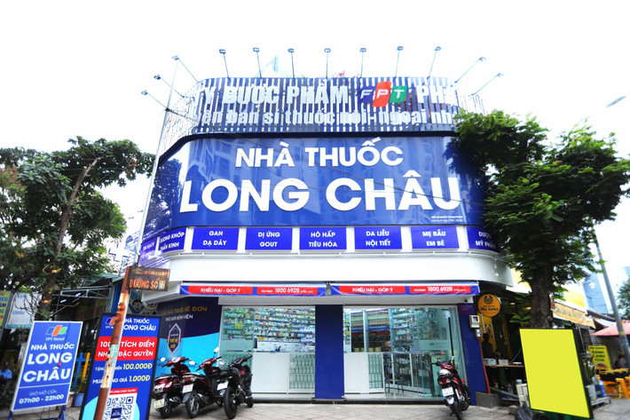 FPT Long Châu khẳng định luôn bảo vệ quyền và lợi ích hợp pháp của nhân viên. nha-thuoc-lc-1.jpg