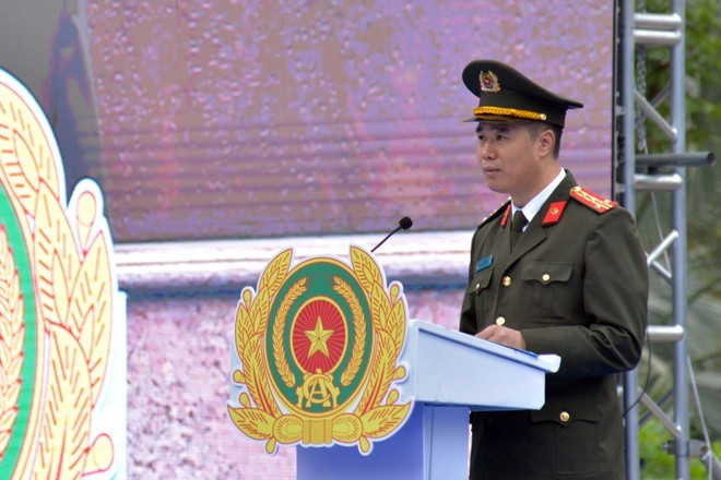 Phó Giám đốc Công an TP. Hà Nội Đại tá Nguyễn Ngọc Quyền phát biểu tại Lễ tuyên dương. dsc-5123-8113-5068.jpg