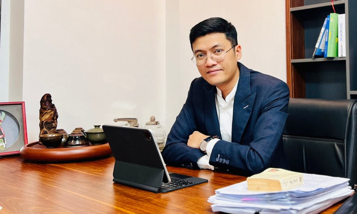 Phó Tổng Biên tập phụ trách Báo Pháp luật Việt Nam Hà Ánh Bình Phó Tổng biên tập Hà Ánh Bình được giao phụ trách Báo Pháp luật Việt Nam -0
