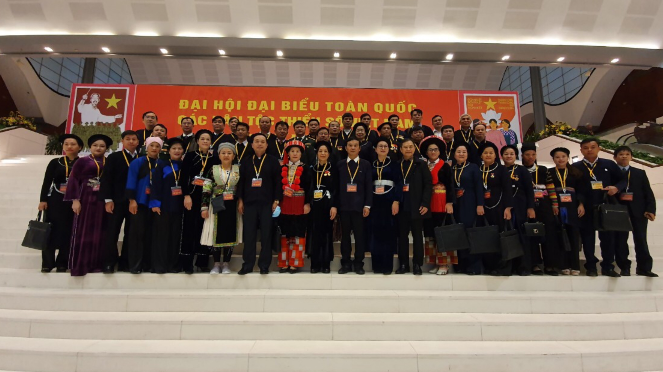 Đoàn đại biểu các dân tộc tỉnh Cao Bằng đi dự Đại hội Đoàn đại biểu các dân tộc tỉnh Cao Bằng đi dự Đại hội
