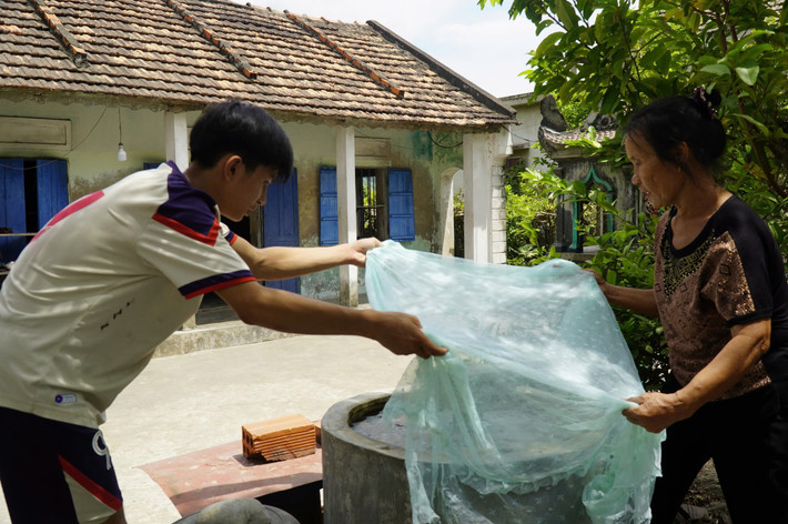 Nghị lực vượt khó của cậu học trò là “con nuôi Đồn Biên phòng” đỗ Học viện Biên phòng ảnh 8 “Con nuôi Biên phòng” đỗ Học viện Biên phòng -1