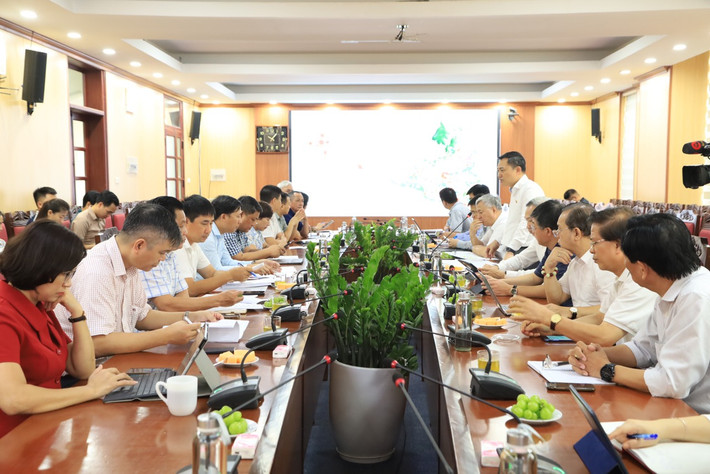 Quang cảnh cuộc làm việc Khảo sát dự án, làm việc tại huyện Mê Linh về quản lý thị trường bất động sản và phát triển nhà ở xã hội -0