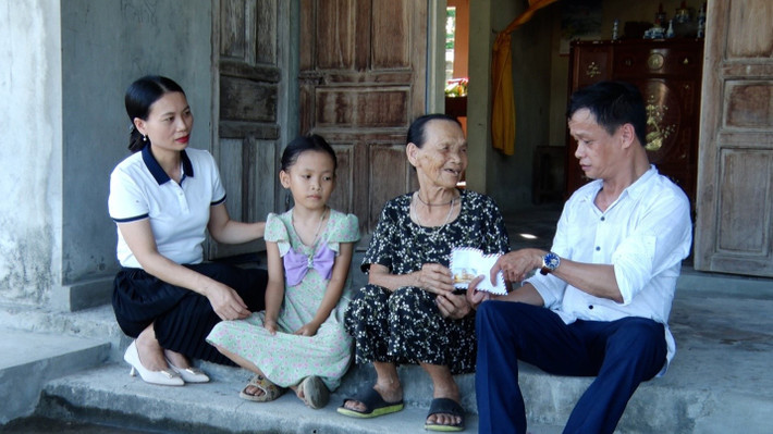Anh Lê Quang Toán tích cực tham gia hoạt động thiện nguyện trong suốt 10 năm nay “Hiệp sĩ tình nguyện” và câu chuyện vượt lên nghịch cảnh lan tỏa cảm hứng -0