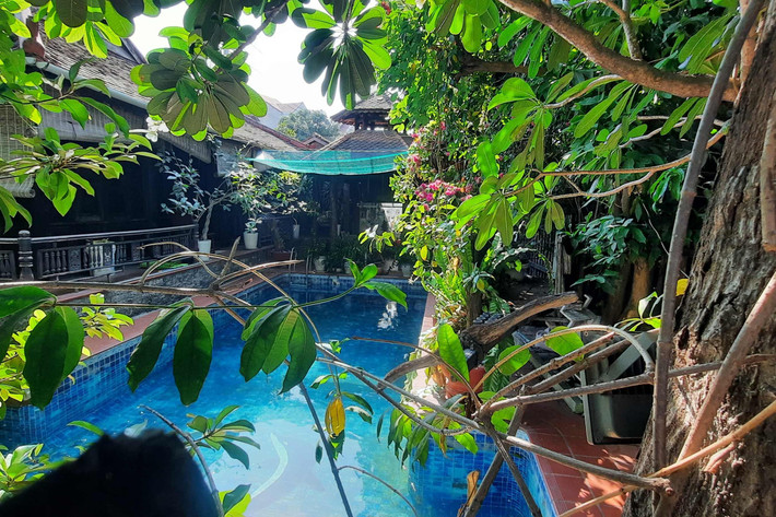 Khu vực hồ bơi, nơi sẽ bị cưỡng chế thi hành án. Ảnh: Quang Phương. TP. Hồ Chí Minh: Tá hỏa khi biết một phần nhà, đất mua hợp pháp bị cưỡng chế thi hành án -0