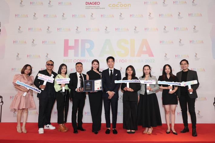 Các thành viên DatVietVAC Group Holdings tại lễ trao giải Best Companies To Work For In Asia 20222 DatVietVAC và câu chuyện tiên phong trong ngành công nghệ truyền thông giải trí -0