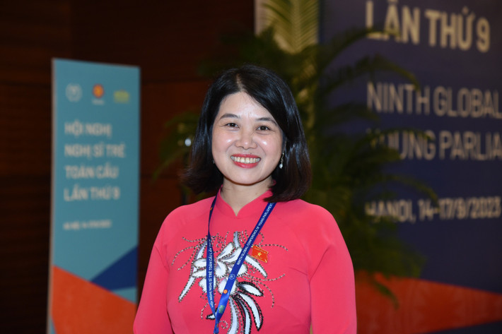 ĐBQH Nguyễn Thị Huế (Bắc Kạn) - Ảnh Quang Khánh