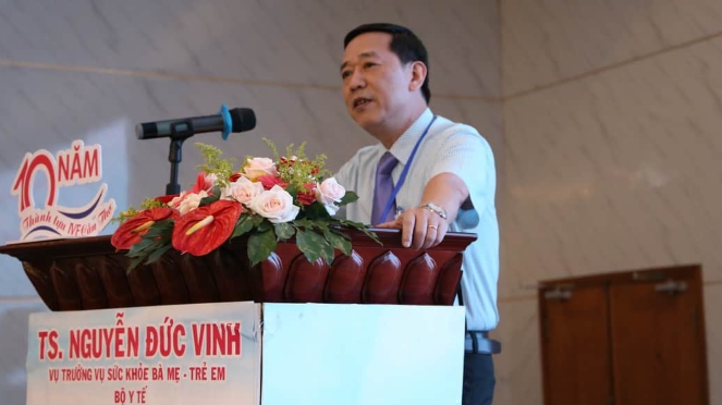 Ông Nguyễn Đức Vinh - Vụ trưởng Vụ sức khỏe bà mẹ - trẻ em Bộ Y tế phát biểu tại Hội thảo Ông Nguyễn Đức Vinh - Vụ trưởng Vụ sức khỏe bà mẹ - trẻ em Bộ Y tế phát biểu tại Hội thảo