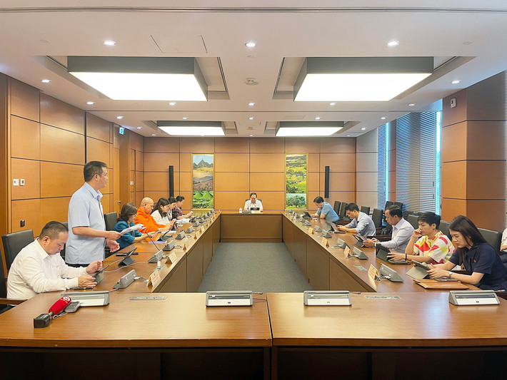 Toàn cảnh phiên thảo luận tổ Cần có chính sách đặc thù phát triển khu vực biên giới phía Tây tỉnh Nghệ An -0
