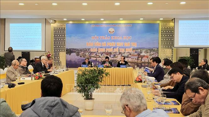Hội thảo thu hút sự tham gia của nhiều nhà nghiên cứu văn hóa. Ảnh: Mai Trang Bảo tồn và phát huy giá trị các khu phố cổ tại Huế -0