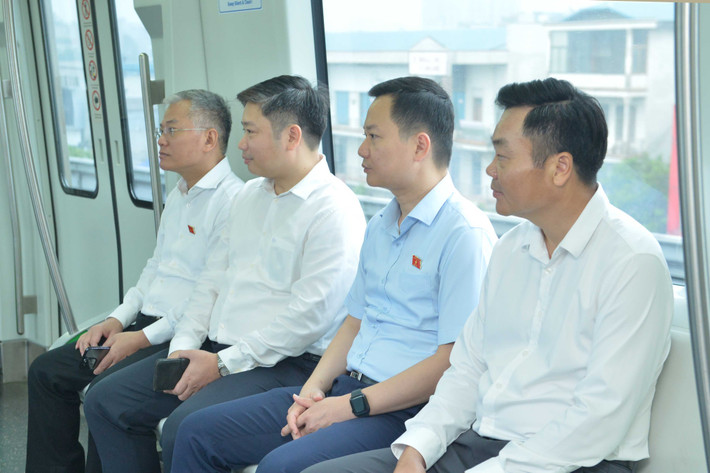 Khảo sát tuyến xe bus BRT bến xe Kim Mã - Yên Nghĩa và tuyến đường sắt trên cao Cát Linh – Hà Đông ảnh 6 Khảo sát tuyến xe bus BRT bến xe Kim Mã - Yên Nghĩa và tuyến đường sắt trên cao Cát Linh – Hà Đông ảnh 6