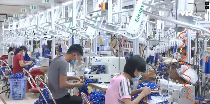 Dây chuyền sản xuất của May Nam Hà áp dụng cải tiến năng suất tổng thể Dây chuyền sản xuất của May Nam Hà áp dụng cải tiến năng suất tổng thể