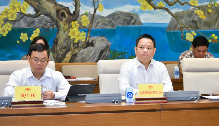Các đại biểu dự cuộc làm việc. Phó Chủ tịch Quốc hội, Thượng tướng Trần Quang Phương chủ trì cuộc họp rà soát công tác chuẩn bị Kỳ họp thứ 7, Quốc hội Khóa XV -0