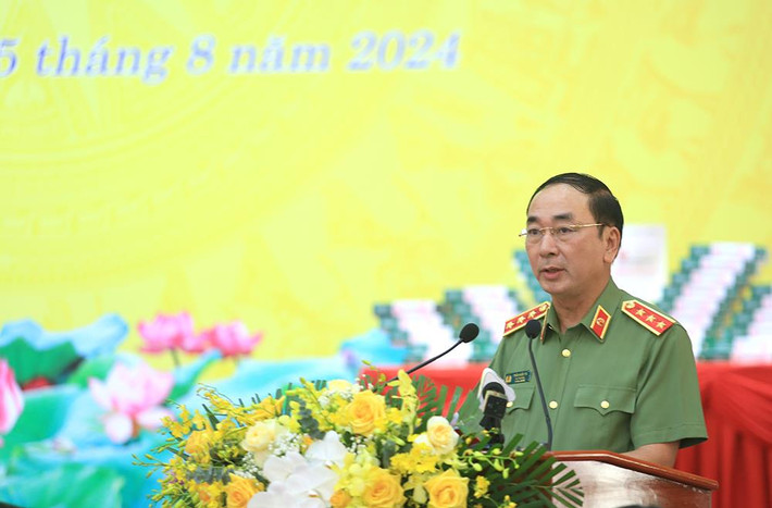 Thứ trưởng Công an Trần Quốc Tỏ công bố Thư của chí Tổng Bí thư, Chủ tịch nước Tô Lâm gửi Hội thảo. Hội thảo