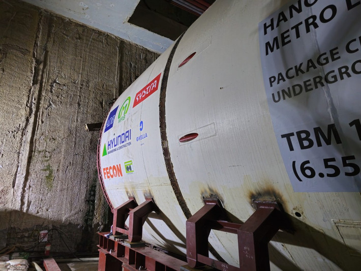 Việc khởi công khoan hầm bằng máy đào TBM là một cột mốc quan trọng đối với đoạn tuyến ngầm của Dự án tuyến đường sắt đô thị thí điểm Thành phố Hà Nội, đoạn Nhổn - Ga Hà Nội Bắt đầu khoan hầm tuyến Metro Nhổn - Ga Hà Nội -0