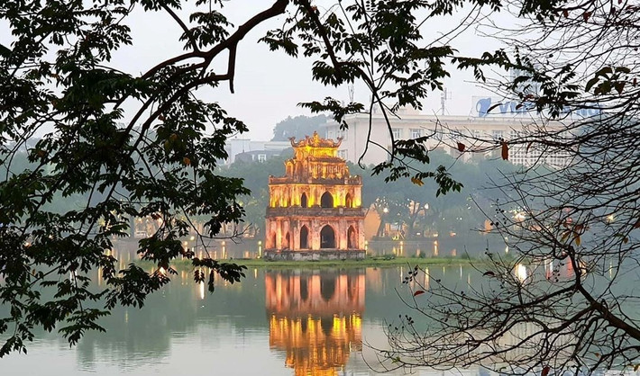 “Hà Nội - Nơi cuối cùng lắng lại, hóa hồn tôi!” ảnh 1 Hà Nội luôn là đề tài nóng bỏng, đầy cảm xúc đối với văn nghệ sỹ. Ảnh: HN