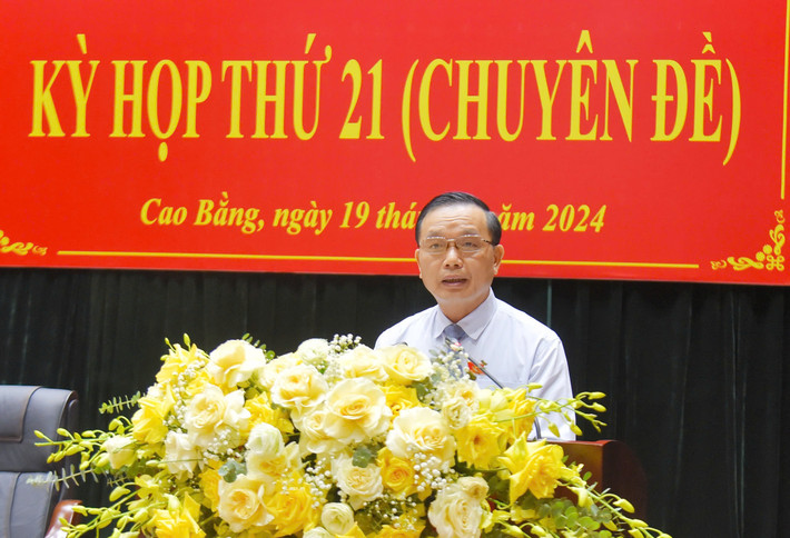 Phó Bí thư Thường trực tỉnh ủy, Chủ tịch HĐND tỉnh Triệu Đình Lê phát biểu khai mạc Cao Bằng: HĐND tỉnh thông qua 9 nghị quyết quan trọng -0