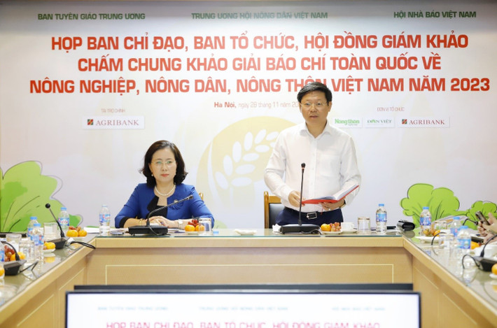 Đồng chí Trần Thanh Lâm- Phó Trưởng Ban Tuyên giáo Trung ương, thành viên Ban Chỉ đạo phát biểu tại cuộc họp Ban Chỉ đạo, Ban Tổ chức, Hội đồng chung khảo của giải 320 triệu đồng cho giải báo chí toàn quốc về nông nghiệp, nông dân, nông thôn -0