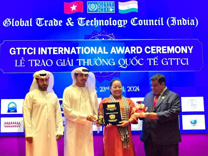 Nữ kỹ sư nông nghiệp người Việt nhận giải thưởng Nhà khoa học tiêu biểu xuất sắc toàn cầu ảnh 1 Nữ kỹ sư nông nghiệp người Việt nhận giải thưởng Nhà khoa học tiêu biểu xuất sắc toàn cầu -0