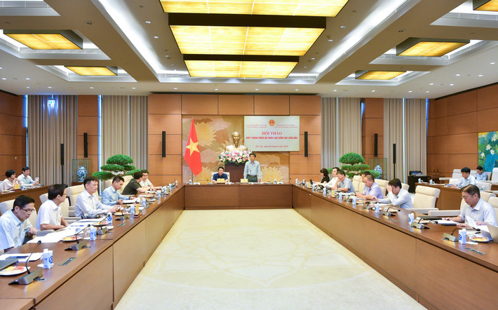 Toàn cảnh hội thảo. Ảnh: H.Ngọc Hội thảo góp ý hoàn thiện dự thảo Luật Điện lực (sửa đổi)