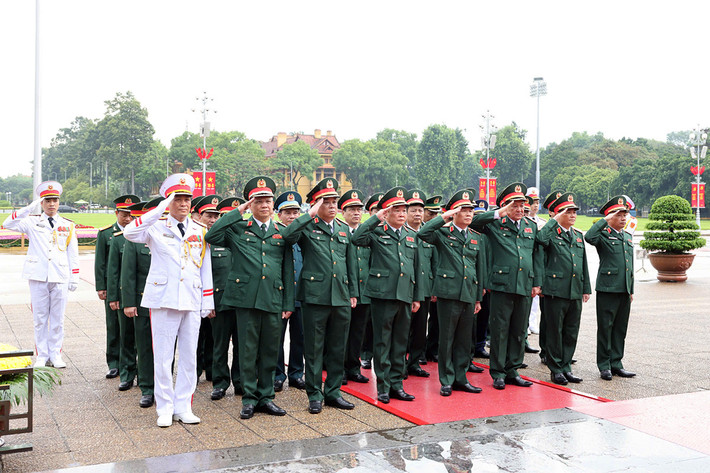 Lãnh đạo Đảng, Nhà nước vào Lăng viếng Chủ tịch Hồ Chí Minh ảnh 4 Lãnh đạo Đảng, Nhà nước vào Lăng viếng Chủ tịch Hồ Chí Minh nhân dịp 79 năm Quốc khánh 2/9 -2