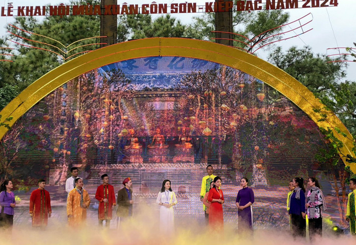 Hải Dương: Khai mạc Lễ hội mùa xuân Côn Sơn Kiếp Bạc năm 2024 ảnh 2 Khai mạc Lễ hội mùa Xuân Côn Sơn Kiếp Bạc năm 2024 -0