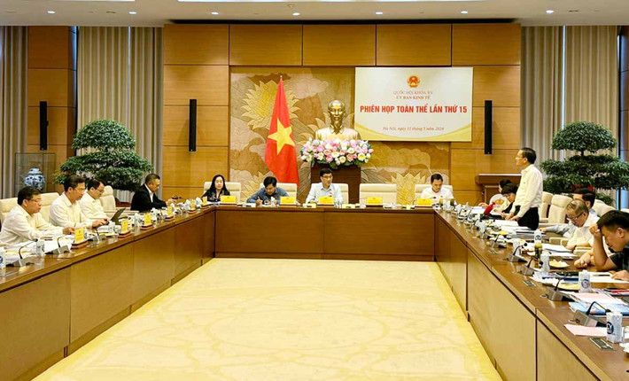 Ủy ban Kinh tế họp toàn thể, cho ý kiến 2 Tờ trình về quy hoạch Thủ đô ảnh 3 Ủy ban Kinh tế họp toàn thể, cho ý kiến 2 Tờ trình về quy hoạch Thủ đô -0
