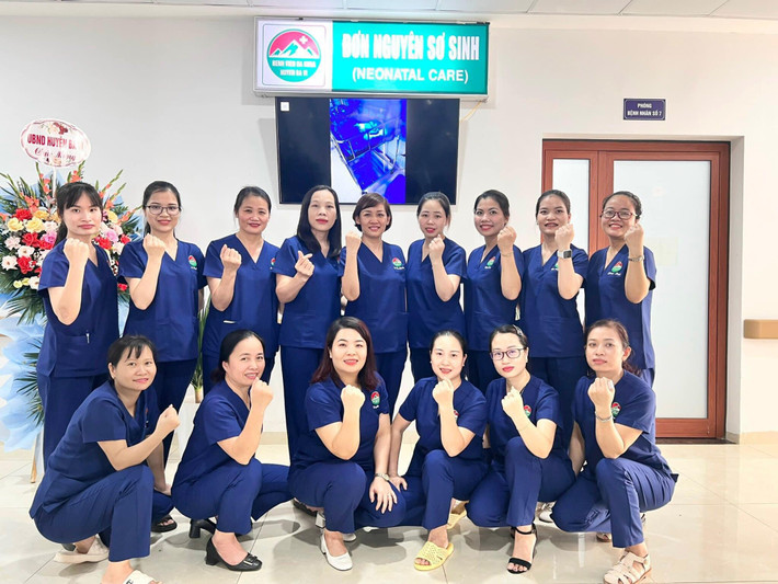 Y bác sĩ đơn nguyên cấp cứu và đơn nguyên sơ sinh, Bệnh viện đa khoa huyện Ba Vì Phó Giám đốc BV đa khoa Ba Vì: Chỉ số khám bệnh, điều trị nội trú tăng 150% sau triển khai mô hình Bệnh viện chị - em -0