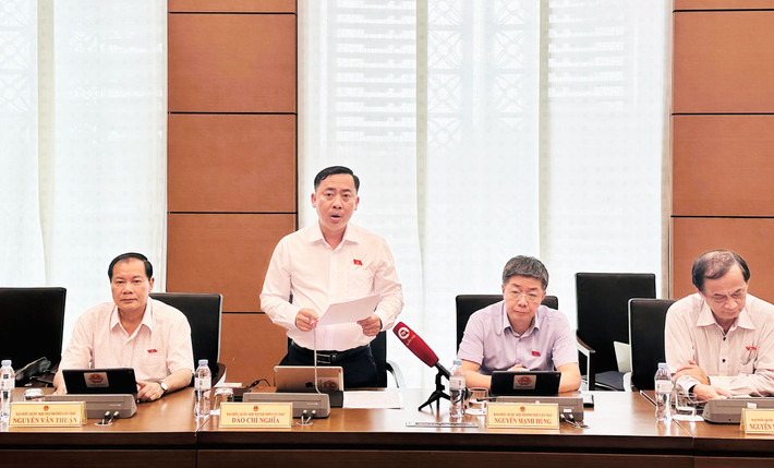 ĐBQH Đào Chí Nghĩa (Cần Thơ) phát biểu tại phiên thảo luận tổ chiều 17.6. Thể hiện rõ hơn trách nhiệm của cơ quan thuế trong hoàn thuế -0