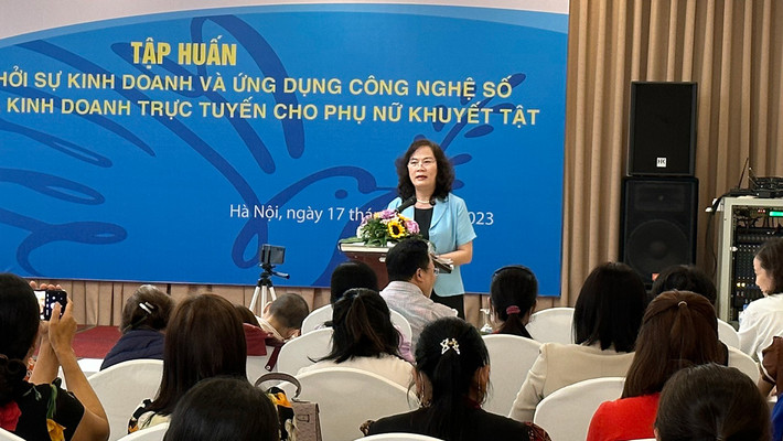 Tập huấn kiến thức khởi sự kinh doanh và ứng dụng công nghệ số tăng hiệu quả kinh doanh trực tuyến cho phụ nữ khuyết tật ảnh 2 Tập huấn kiến thức khởi sự kinh doanh và ứng dụng công nghệ số tăng hiệu quả kinh doanh trực tuyến cho phụ nữ khuyết tật -4