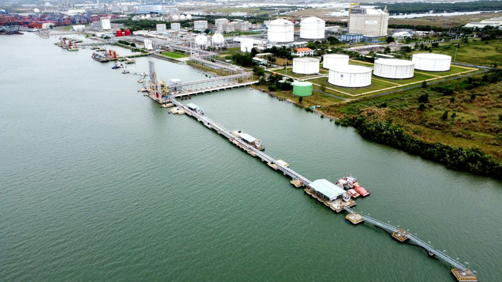 Kho cảng Thị Vải đã sãn sàng tiếp nhận chuyến tàu LNG đầu tiên Sãng sàng tiếp nhận chuyến tàu LNG đầu tiên về Việt Nam -0