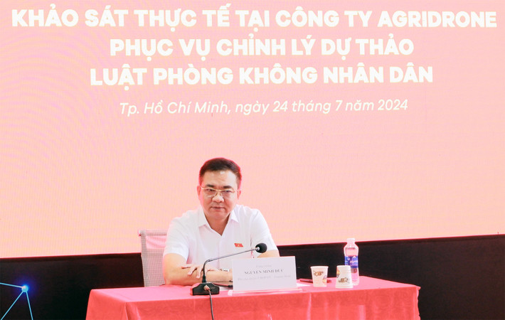 Phó Chủ nhiệm Ủy ban Quốc phòng và An ninh, Trung tướng Nguyễn Minh Đức phát biểu tại cuộc làm việc Ủy ban Quốc phòng và An ninh khảo sát thực tế tại TP. Hồ Chí Minh về dự án Luật Phòng không nhân dân -0