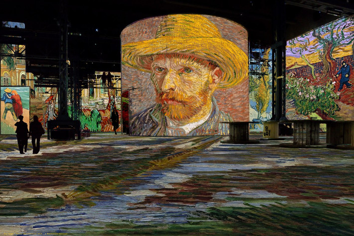Triển lãm các tác phẩm của danh họa Vincen Van Gogh tại Bảo tàng Nghệ thuật Kỹ thuật số ở Paris Ảnh: luxuo.vn Triển lãm các tác phẩm của danh họa Vincen Van Gogh tại Bảo tàng Nghệ thuật Kỹ thuật số ở Paris Ảnh: luxuo.vn