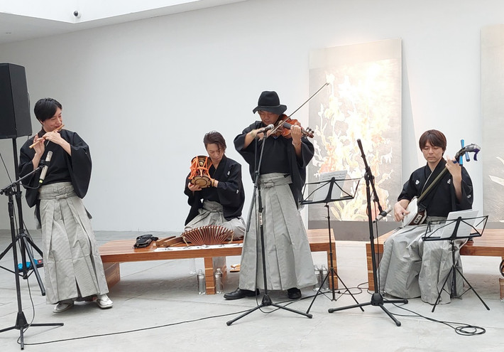 Nhóm nhạc Ryoma Quartet biểu diễn giao lưu với khán giả tại họp báo chiều 7.10 Để âm nhạc kết nối con người -0