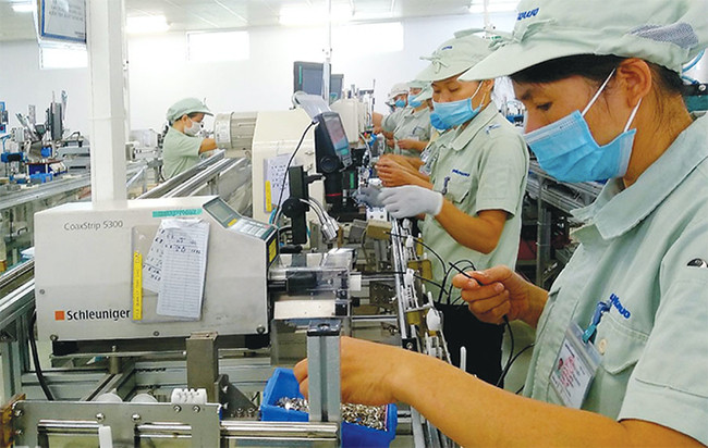Công ty Yokowo của Nhật Bản đầu tư tại Hà Nam Nhà máy sản xuất thiết bị liên lạc ô tô Công ty Yokowo của Nhật Bản đầu tư tại Hà Nam Nhà máy sản xuất thiết bị liên lạc ô tô