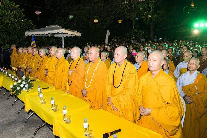 Các khách mời tham dự buổi lễ Phật giáo Cố đô Hoa Lư - Ninh Bình kính mừng Đại lễ Phật đản PL. 2567- DL. 2023 -0