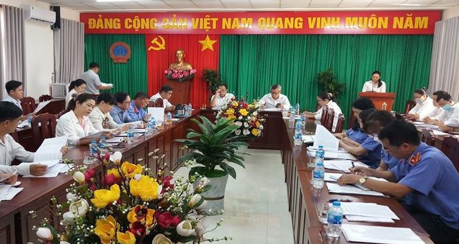 Ban Pháp chế HĐND tỉnh Đồng Nai giám sát tại Viện kiểm sát nhân dân tỉnh. Ảnh: Văn Huyện Ban Pháp chế HĐND tỉnh Đồng Nai giám sát tại Viện kiểm sát nhân dân tỉnh - ẢNH VĂN HUYỆN