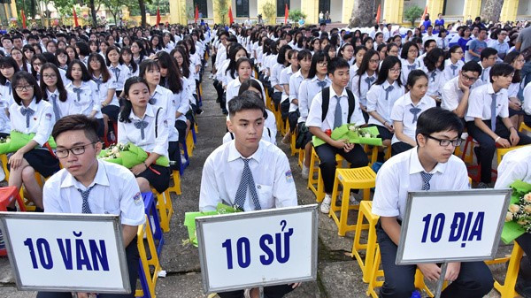 Ảnh minh họa: internet Chính thức xóa bỏ lớp không chuyên trong trường chuyên -0