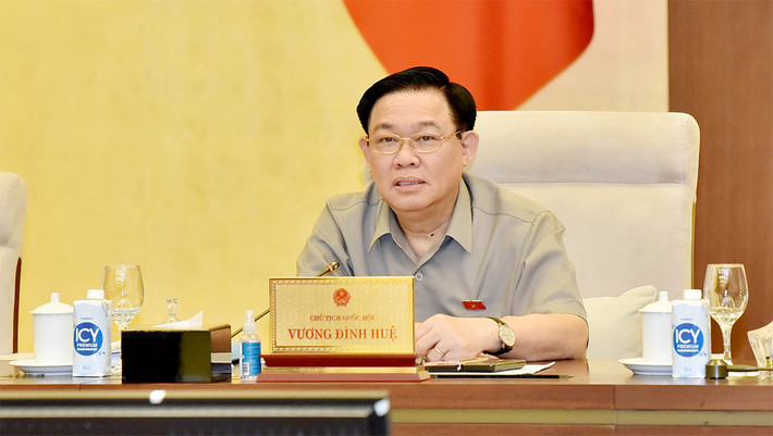 Cần một Cần một