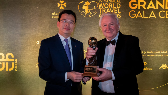 World Travel Awards vinh danh Vietnam Airlines hãng hàng không hàng đầu thế giới về bản sắc văn hóa -0