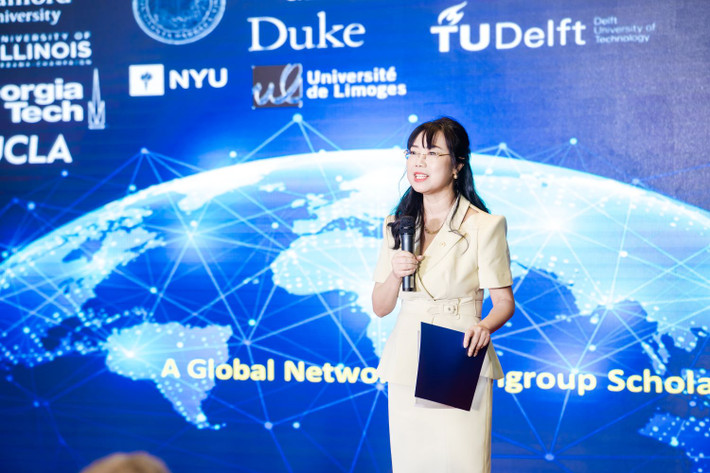 Tiến sĩ Lê Mai Lan - Phó Chủ tịch Vingroup, Chủ tịch Hội đồng Trường Đại học VinUni tại Lễ trao học bổng. Ảnh: VA VinGroup 120 trao tỷ đồng học bổng khoa học công nghệ năm 2023 -0