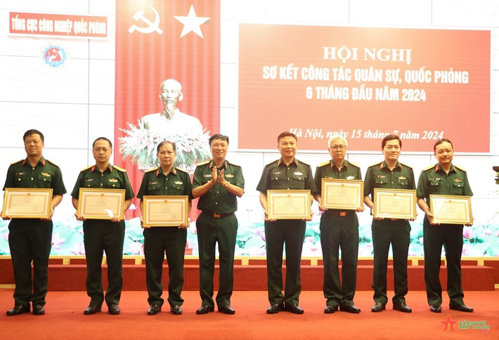 Tổng cục Công nghiệp Quốc phòng sơ kết công tác quân sự, quốc phòng ảnh 2 Tổng cục Công nghiệp Quốc phòng sơ kết công tác quân sự, quốc phòng