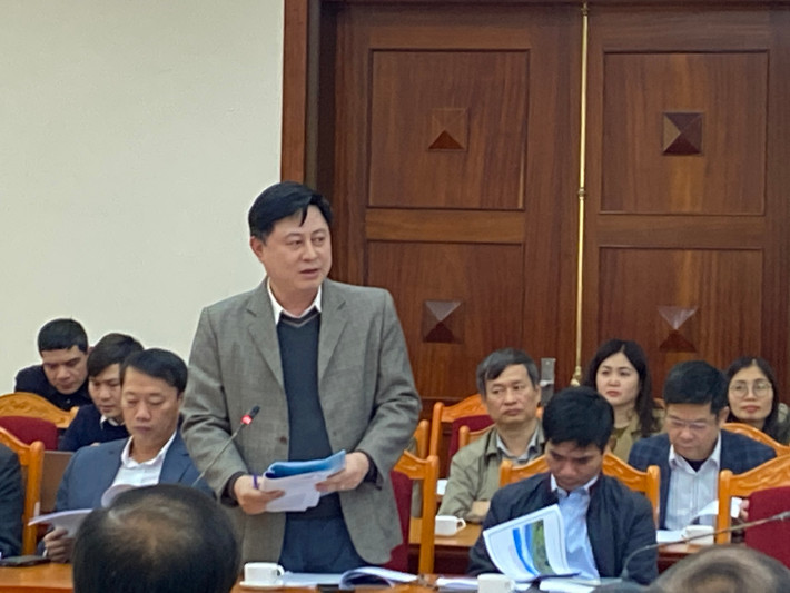 Ông Lê Văn Thanh, Phó Giám đốc Quỹ Bảo vệ và phát triển rừng Việt Nam phát biểu tại hội nghị. Ảnh: BN Ngành lâm nghiệp tổng kết công tác năm 2023 -0