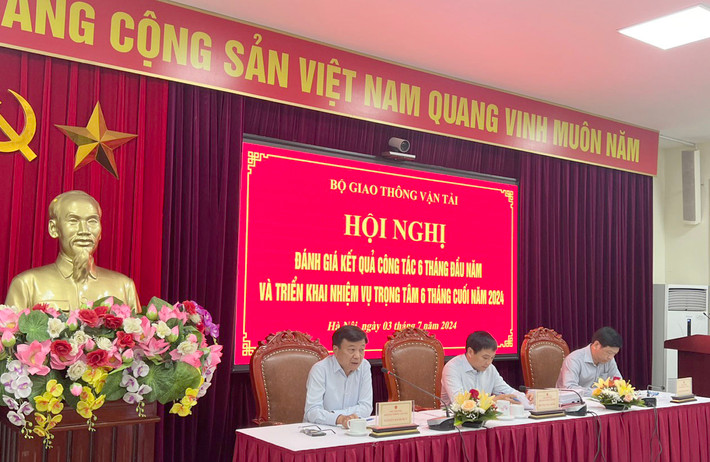 Bộ trưởng Bộ Giao thông vận tải Nguyễn Văn Thắng chủ trì hội nghị Vượt khó hoàn thành nhiều dự án trọng điểm -0