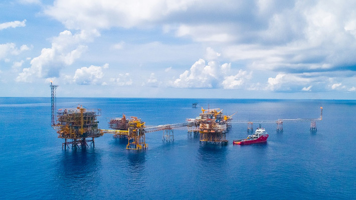 Hoạt động khai thác dầu khí trên mỏ Bạch Hổ của Liên doanh Vietsovpetro. Ảnh: Petrovietnam Tăng tốc và bứt phá -0
