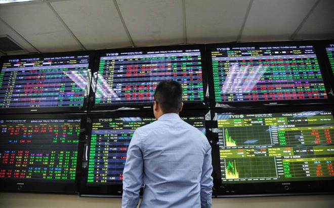 VN-Index đã thủng mốc 1.200 điểm sau phiên giao dịch vào chiều 13.5 Ủy ban Chứng khoán Nhà nước yêu cầu công bố giao dịch tự doanh -0