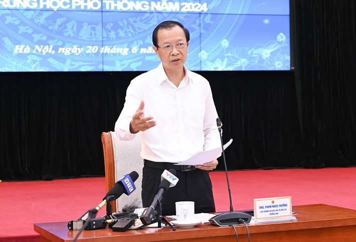 Thứ trưởng Bộ GD-ĐT Phạm Ngọc Thưởng chia sẻ tại Hội nghị. Ảnh: Trần Hiệp dsc_9815.jpg -0