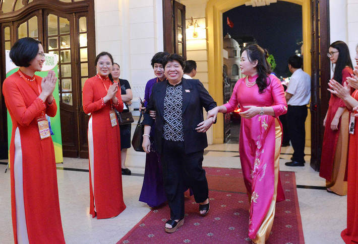 Chủ nhiệm Ủy ban Xã hội Nguyễn Thúy Anh tới dự Chương trình nghệ thuật đặc biệt “Nắng Ba Đình”. Ảnh: Hồ Long Chủ tịch Quốc hội Trần Thanh Mẫn dự Chương trình nghệ thuật đặc biệt “Nắng Ba Đình” -0