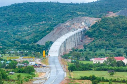 Một đoạn của cao tốc Cam Lâm - Vĩnh Hảo Hàng loạt sai sót của Công ty Cổ phần Tổng Công ty Đầu tư xây dựng 194 tại Dự án cao tốc Cam Lâm – Vĩnh Hảo -0