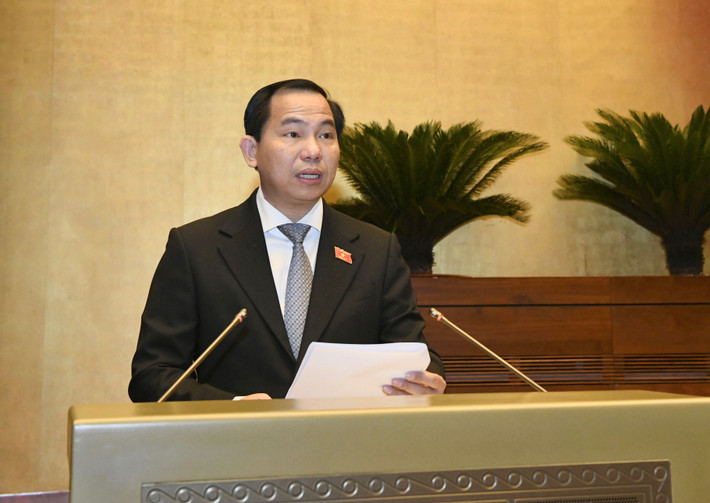 Chủ nhiệm Ủy ban Tài chính – Ngân sách Lê Quang Mạnh - Phó Trưởng Đoàn giám sát trình bày Báo cáo của Đoàn giám sát. Ảnh: Lâm Hiển Phát huy hiệu quả, hiệu lực, kịp thời, tránh lãng phí nguồn lực -0