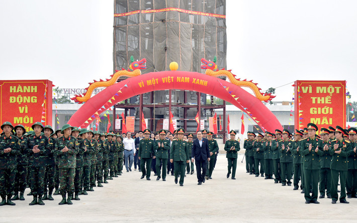 Phó Chủ tịch Thường trực Quốc hội Trần Thanh Mẫn dự Lễ phát động Tết trồng cây năm 2024 ảnh 1 Phó Chủ tịch Thường trực Quốc hội Trần Thanh Mẫn dự Lễ phát động Tết trồng cây năm 2024 -0